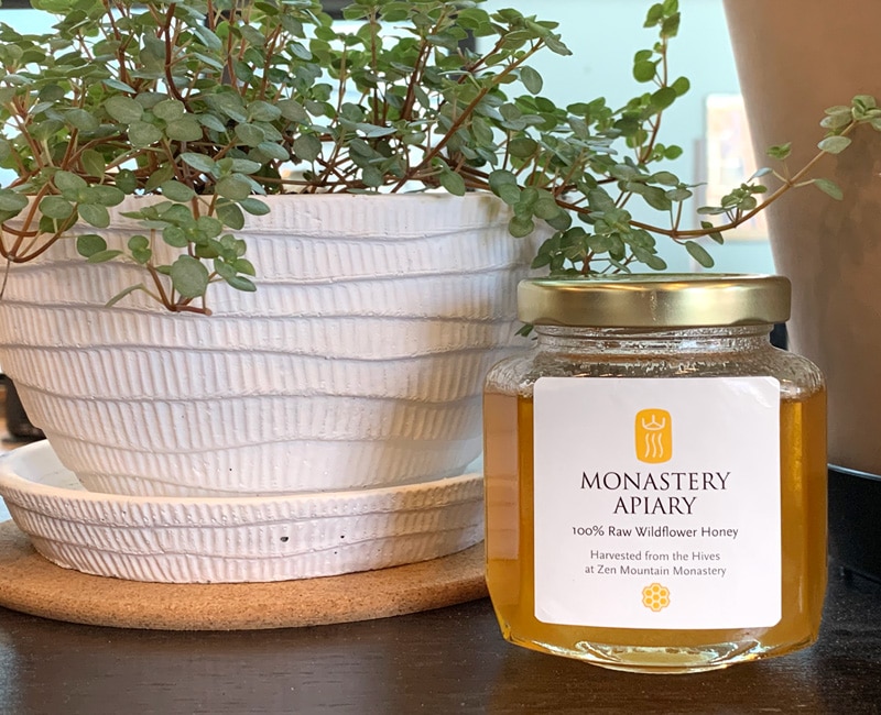 Honey Jar Label Graphic design